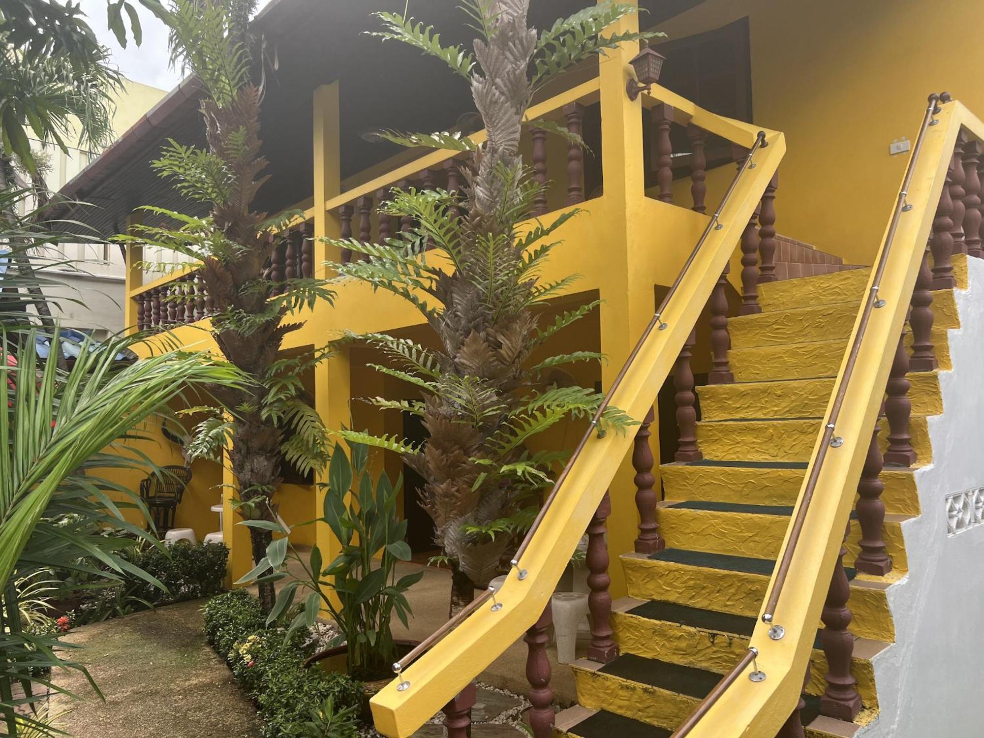 Baan Orchid Guesthouse Patong Luaran gambar