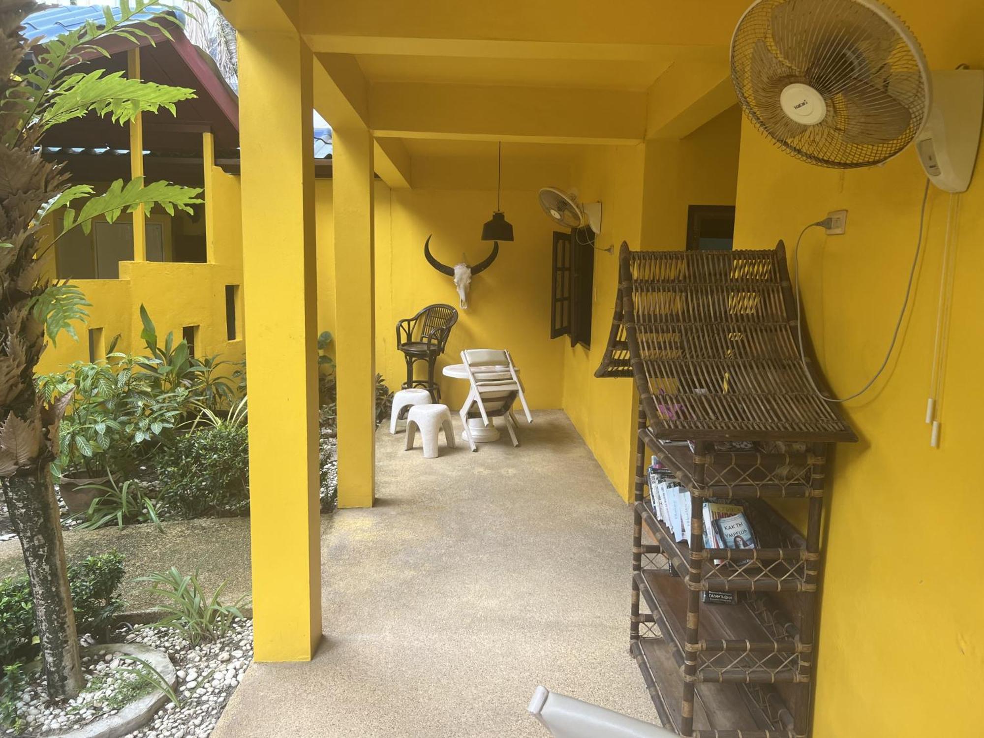 Baan Orchid Guesthouse Patong Luaran gambar